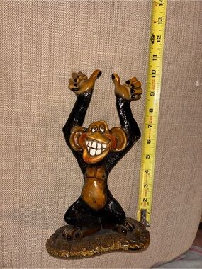 Whimsical Smiling Monkey Statue – Brown and Black Natures Zoo Collection.